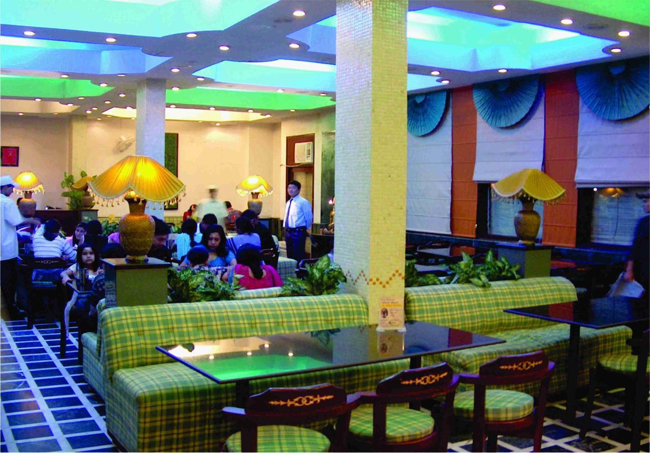 Magsons Resorts Vrindavan Kosi Exterior foto