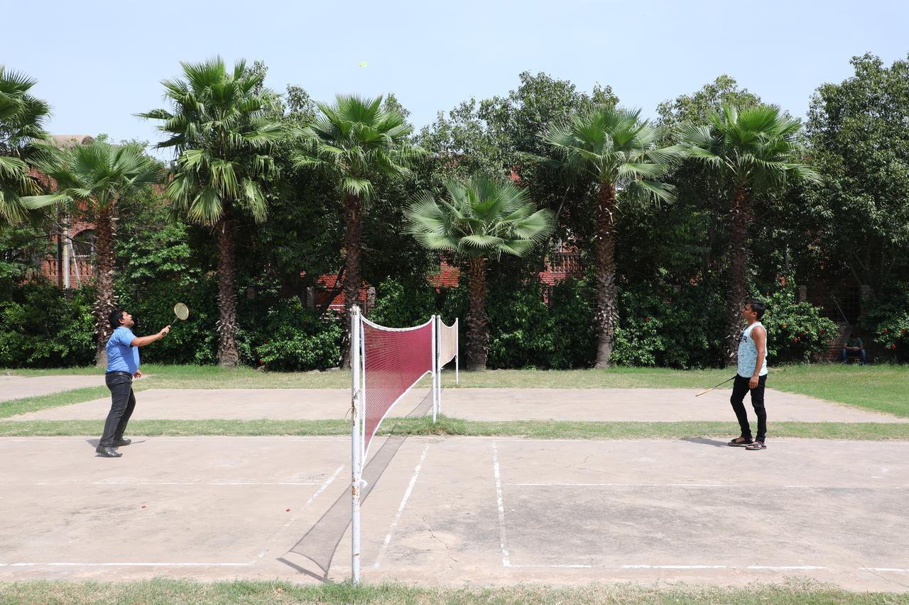 Magsons Resorts Vrindavan Kosi Exterior foto